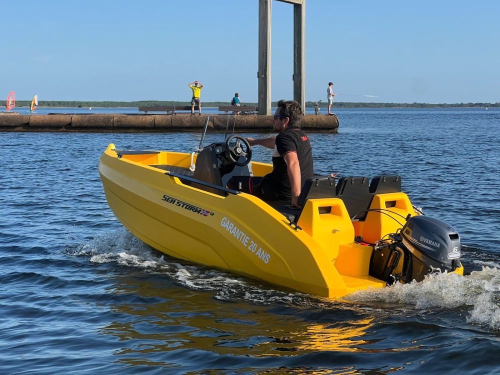 SeaStorm 14 HDPE Advantage - seastorm-boat.com